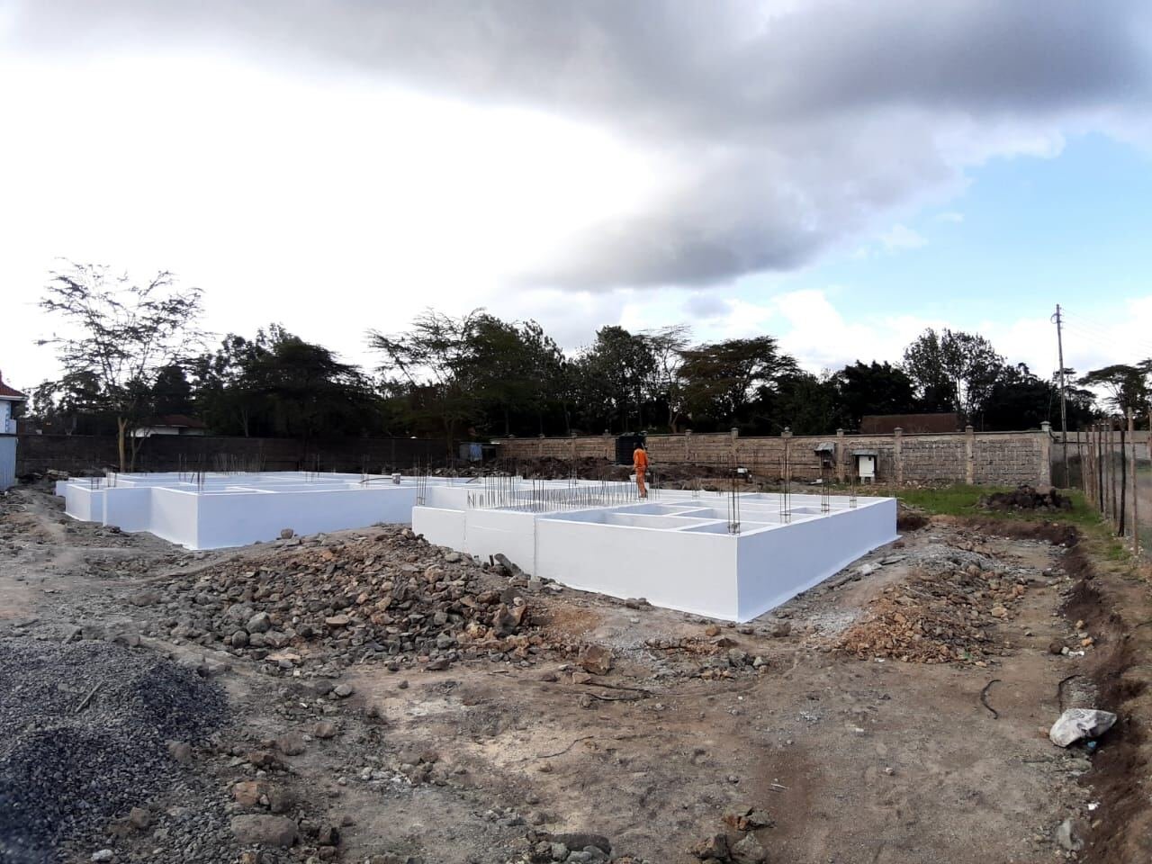 Foundation waterproofing, ground level